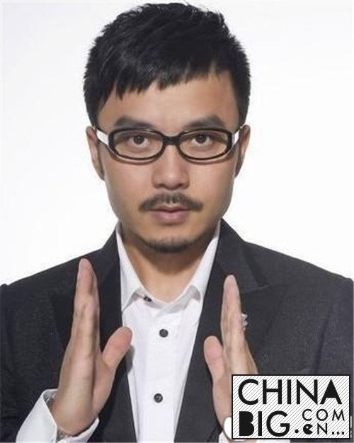 汪涵前妻和儿子照片曝光 揭其鲜为人知的情史