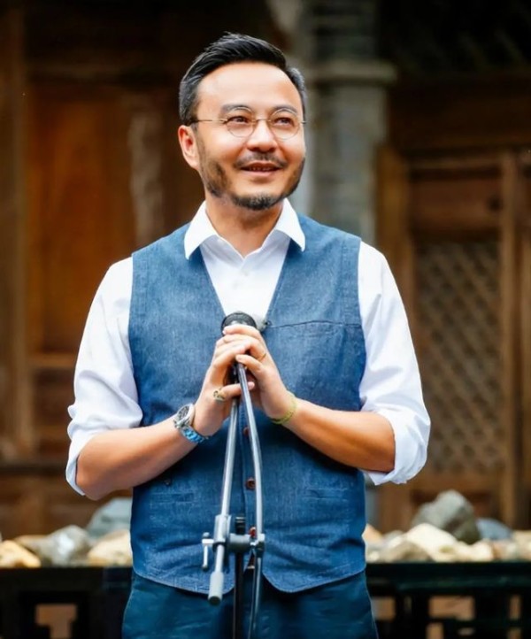 钱再多有什么用?汪涵夫妇如今现状,给所有内娱明星夫妻提了个醒