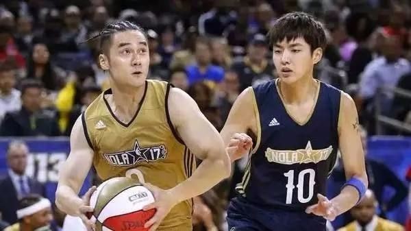 娱乐圈篮球水平谁最强？周董曾和科比单挑，蒋劲夫扣篮轻轻松松