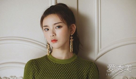 杨超越整容医生什么梗？杨超越整容医生被曝光怎么回事