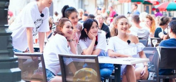 旅行主题真人秀扎堆，明星加素人，《各位游客请注意》刷新话题