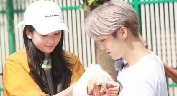 三位女明星都对鹿晗有好感, 你觉得鹿晗和谁最配呢?