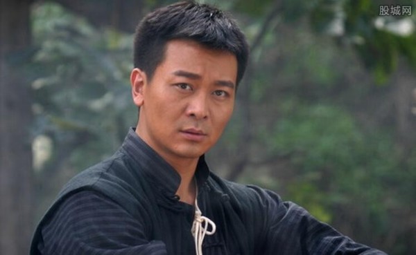 吴樾车震女主角