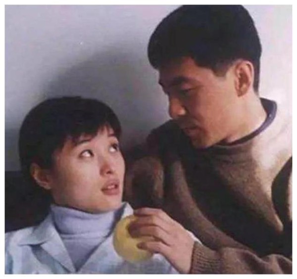 吴越和陈建斌因戏生情，同居5年却被抛弃，如今47岁吴越至今未婚