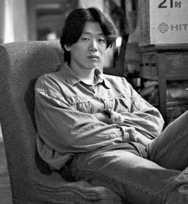 真情真意的明星夫妻，老公是歌手，老婆是总裁，恩爱33年无绯闻