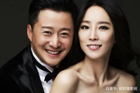 吴京小儿子名字已经敲定，和大儿子真是亲兄弟，网友：真是无所谓