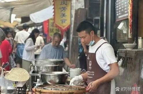 不出意外的话，明年 2025年...@贺杨雅珺的动态