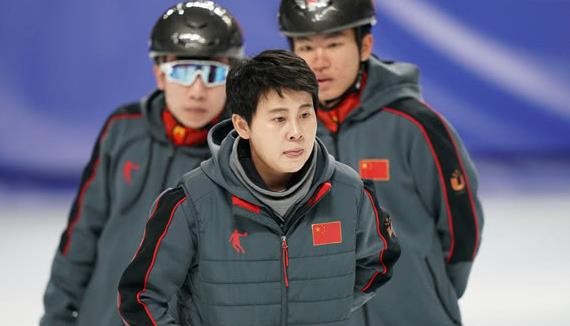 冠军得主=冠军教练?网曝王濛将被韩国外教替代,两次斗殴成污点