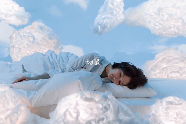 孕妇梦见和明星很亲密预兆