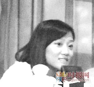 女孩与TVB前主播张芊芊相貌酷似