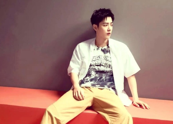 肖战：跨界八大顶级品牌的耀眼新星