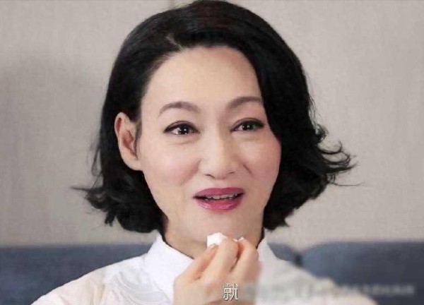 揭秘娱乐圈中的兄弟姐妹情谊