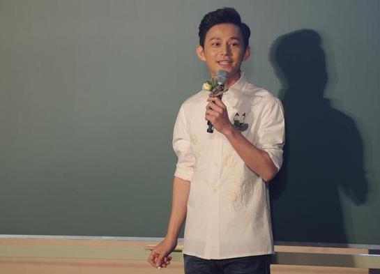 娱乐圈这些人不仅是明星，还在高校当老师9位大明星，你知道几位