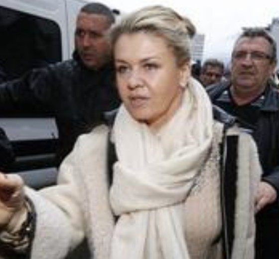 舒马赫苏醒认妻子被热传 遭其经纪人否认