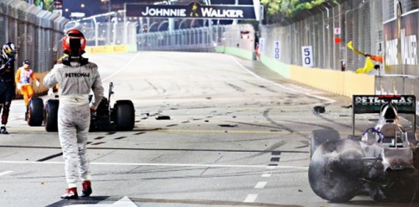 舒马赫苏醒认妻子 脑部受创复原指日可待