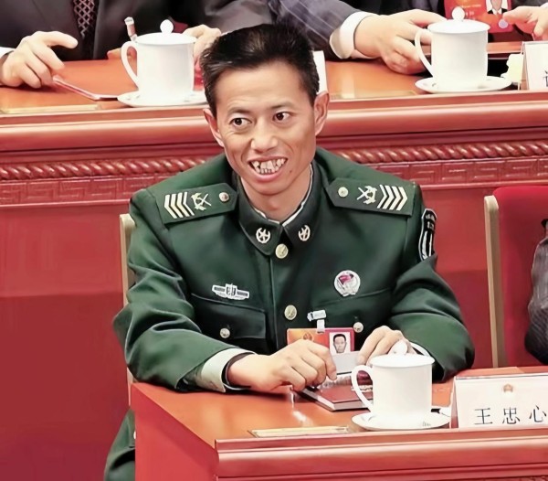 “兵王”王忠心，与“排雷英雄战士”杜富国，至少有4个相似之处