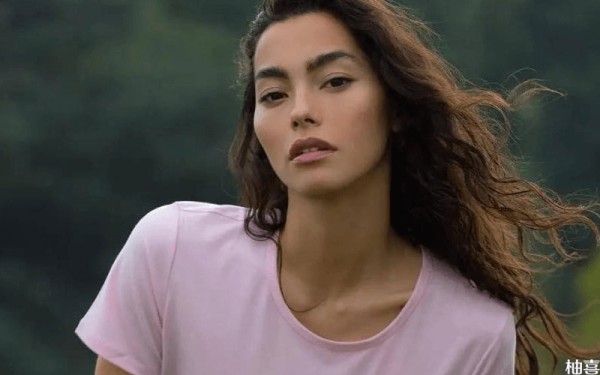 中法混血明星有很多