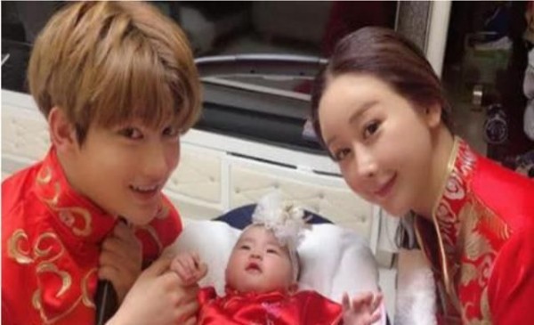 相差18岁的中韩“母子恋”，本不被看好，现状却让人羡慕