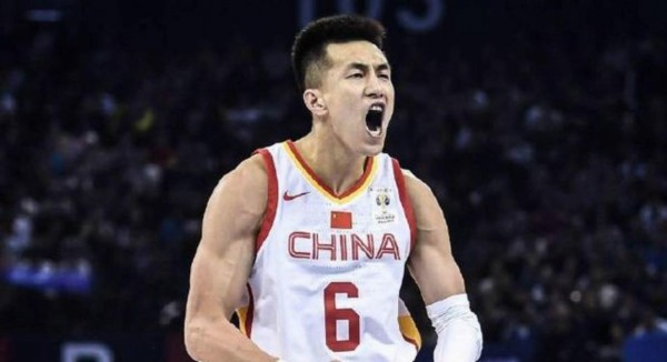 篮球界关于郭艾伦的话题最热烈,看原帅和高诗岩如何评价他的实力与口碑,揭示球迷与业内人士的真实看法