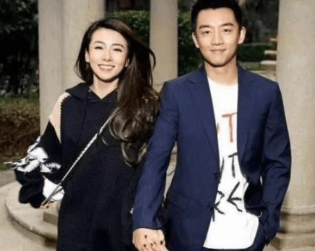 郑恺分手原因是移情别恋, 女方曾和房祖名传过绯闻还为他自残过