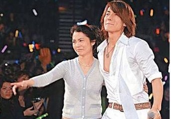 与恩人反目成仇的8大明星，除了周杰伦还有他们