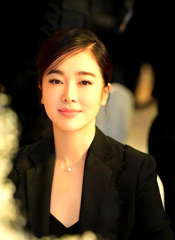 陈道明与左小青:跨越职业生涯的深厚友谊