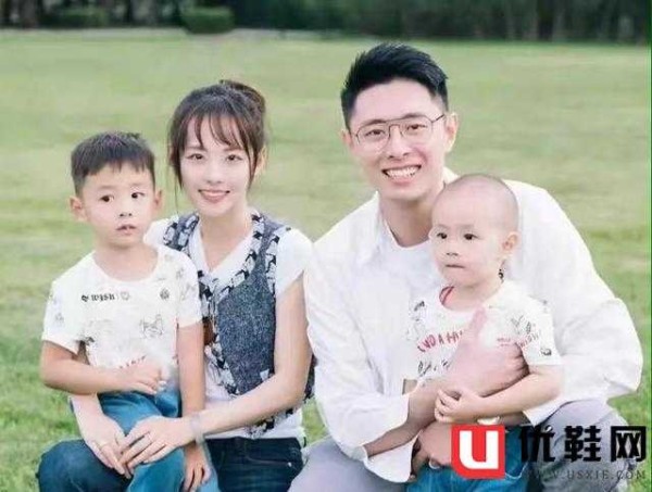 张嘉倪与买超婚变后首现身,与好友开心聚餐,状态不受买超影响