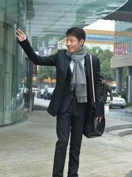 撒贝宁和谢娜的友情,隔着屏幕撒了一波狗粮