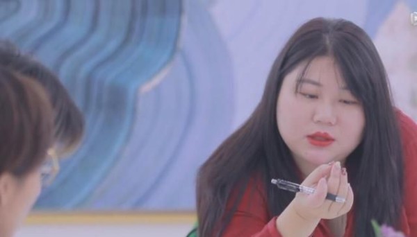 张雨绮频因绯闻登热搜，杨天真表情冷淡，似不愿再和她一起折腾