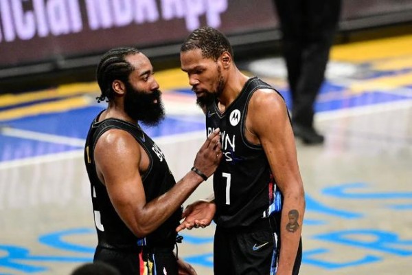 年收入7500万美元!杜兰特被女明星拒绝了!都怪这该死的气质