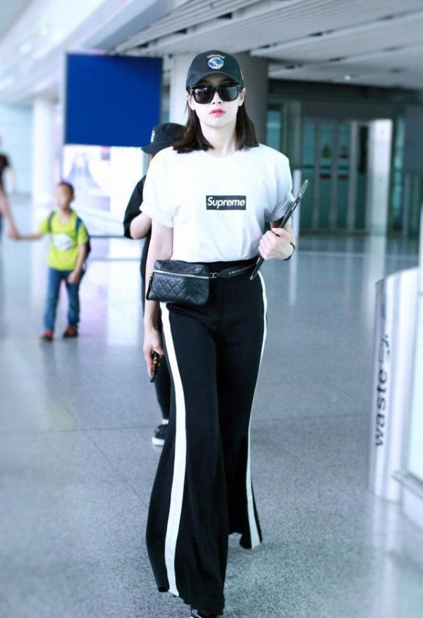 娱乐圈女星都爱喇叭裤,有人穿上美如画,有人穿后变大妈!