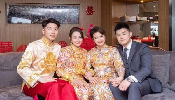 TVB男星与拿督千金拍拖9年被追问婚期,女友称不急:我们很少聊这些