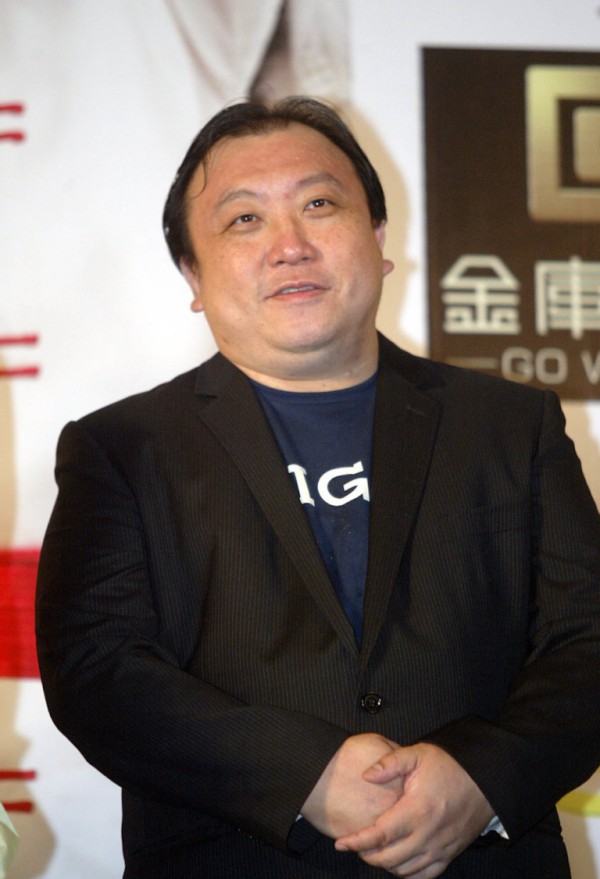 王晶为TVB拍港版《华灯初上》，证实杨明做男一，陈法蓉受邀演出