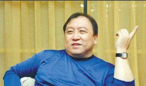 刘德华带不动，王晶三年都没捧红，和沈腾一部电影她赚了25亿票房