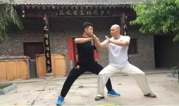 王战军徒弟韩飞龙，能替一龙复仇吗？别抱希望了