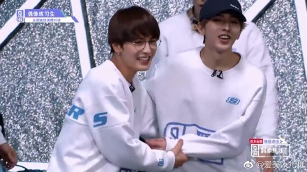 朱正廷个人资料系安徽马鞍山人 朱正廷和蔡徐坤什么关系?