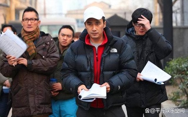 曝演员柳云龙已离婚,传出轨女合伙人!