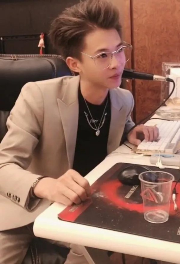 许华升梧州活动都有哪些明星