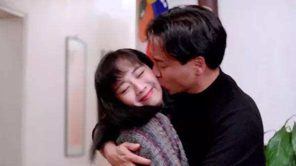 毛舜筠提张国荣落泪两人发生了什么？毛舜筠当年为何拒绝张国荣？