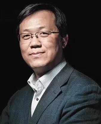 虚假离婚,第一狗仔卓伟爆2019年大瓜,这对夫妻全在演戏