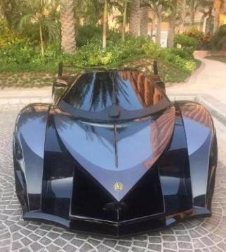 迪拜王子与成龙私交甚密,2亿超跑随便借,最近迷上空中出租车!