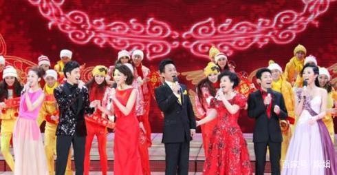 朗昆抛弃马艳丽牵手刘岩,5年内一瘫痪一患癌,网友直言现世报