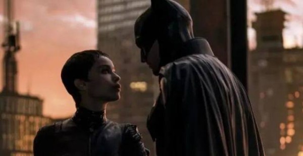 潮流｜《新蝙蝠侠》首周末票房突破8亿；《我是传奇》推出续集