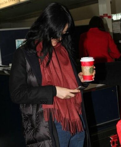 “锋菲”复合爱得痴缠 王菲手机聊天存谢霆锋为王