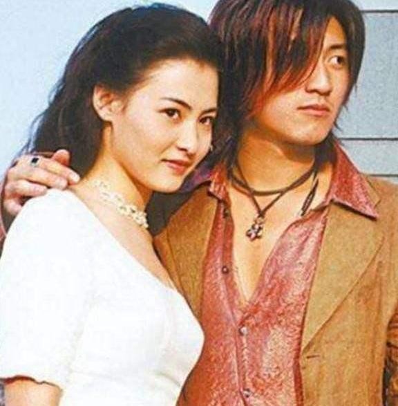 王菲与谢霆锋香港新家被曝光!网友喊话王菲放过谢霆锋!