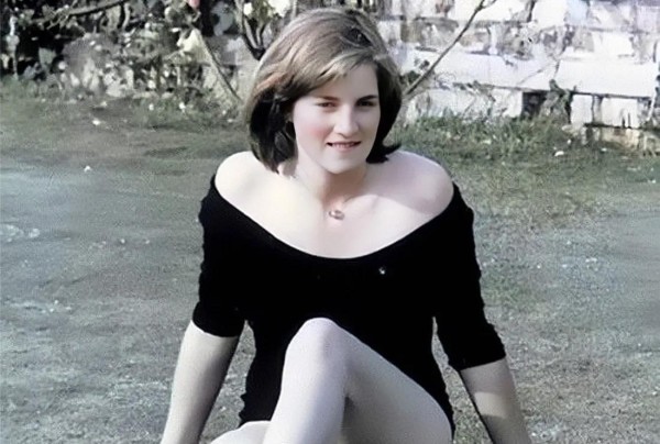 戴安娜学历不高,性格偏激,却为何能够被高度追捧?