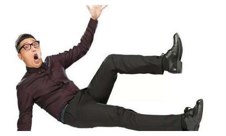 韩国人民评选的三位撞脸明星,华少与刘在石撞脸,她竟也在其中