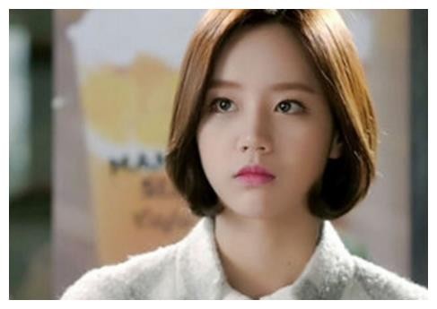 韩国人民评选的三位撞脸明星,华少与刘在石撞脸,她竟也在其中