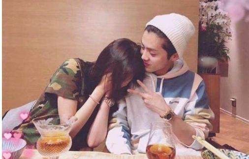 陈飞宇欧阳娜娜恋情疑似被揭露?劲爆度不亚鹿晗关晓彤恋情