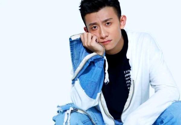 张一山与杨紫:从青梅竹马到荧屏恋情传闻